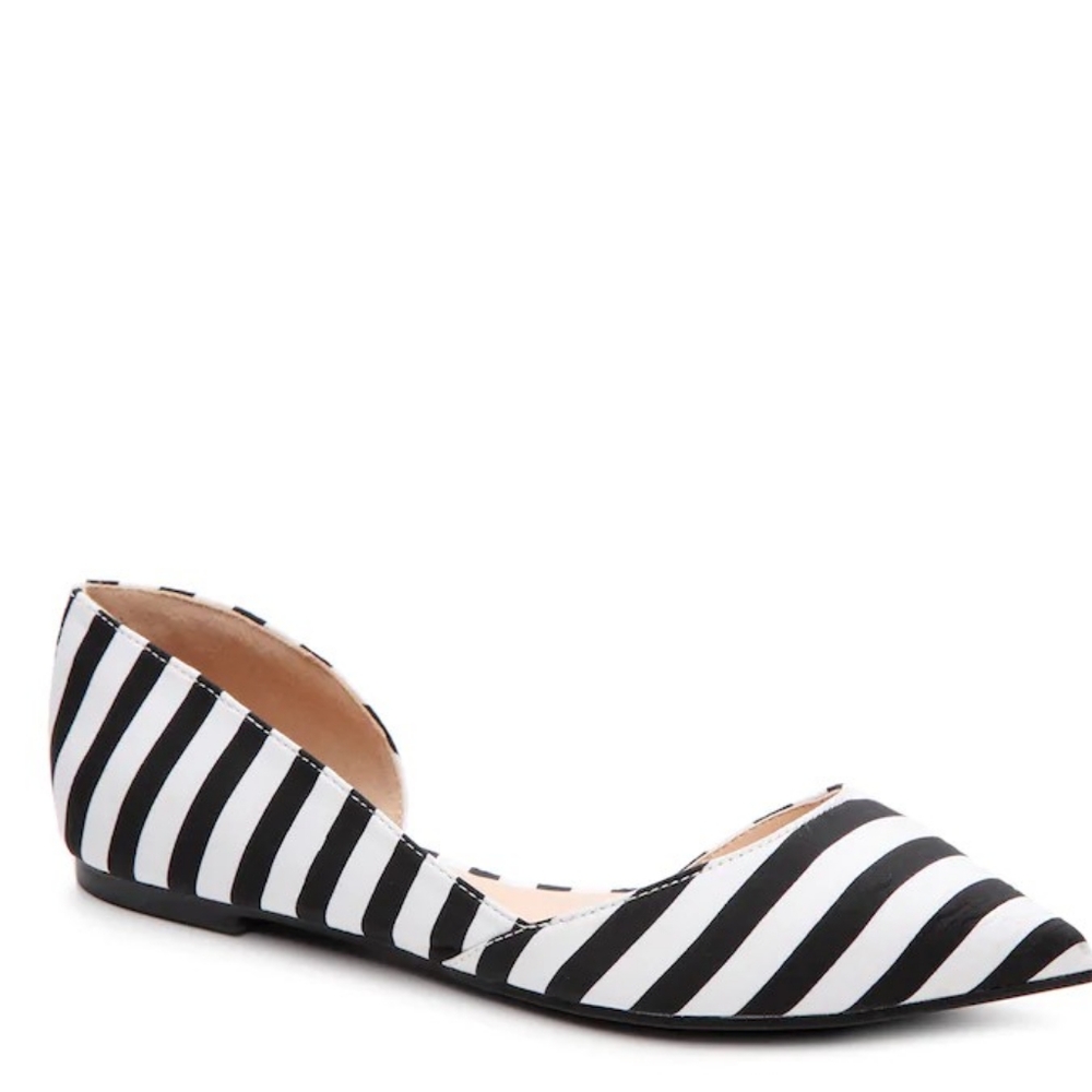 Journee Cortini Striped Flat